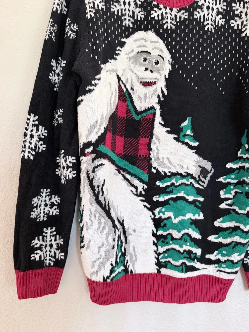 Ugly Christmas Sweater Brand - Yeti Abominable Snowman - Men's XL